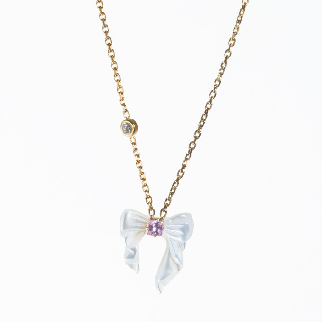 Pearly Bow Charm – Necklace
