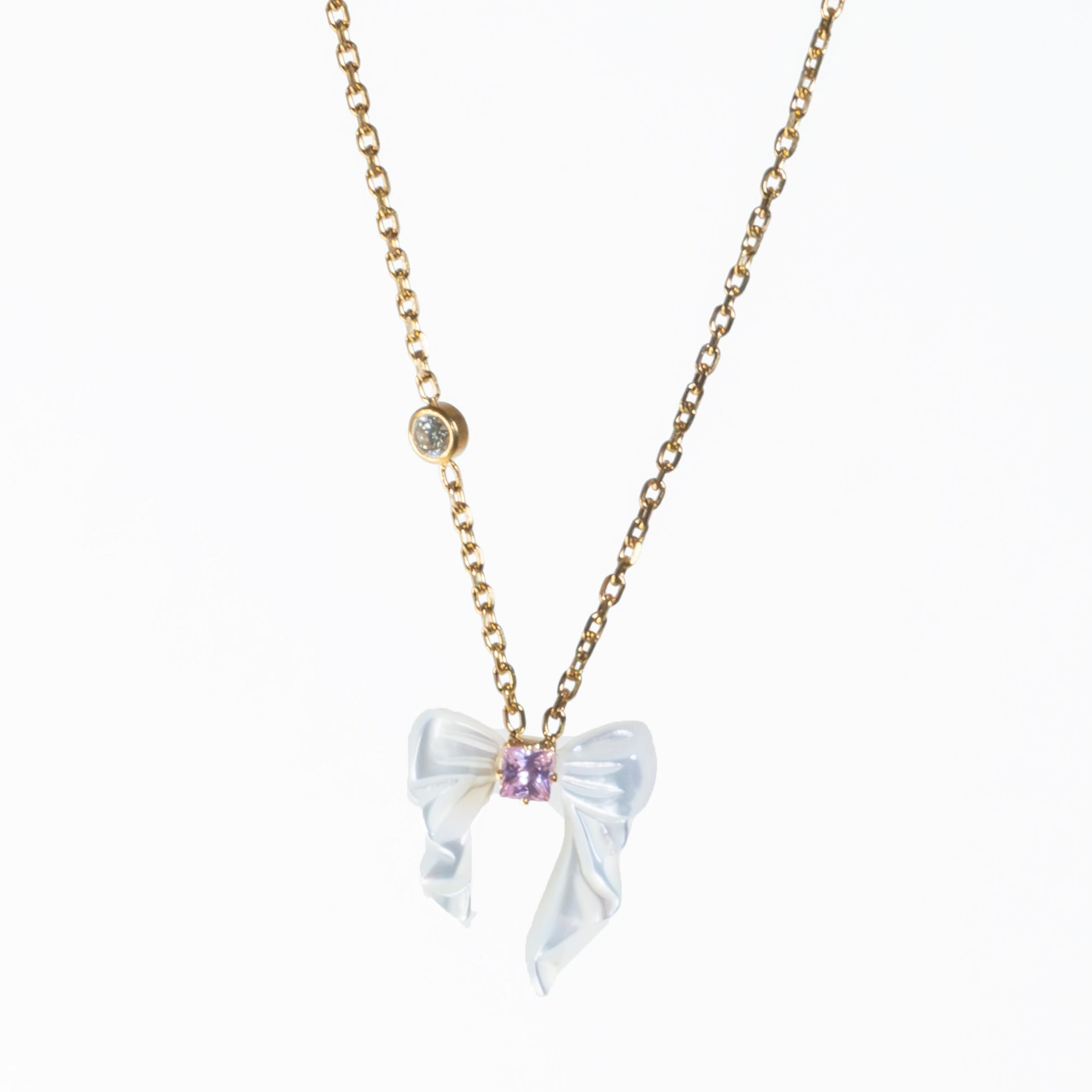 Pearly Bow Charm – Necklace