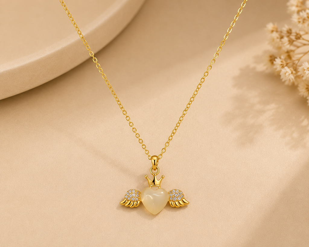Amora Necklace