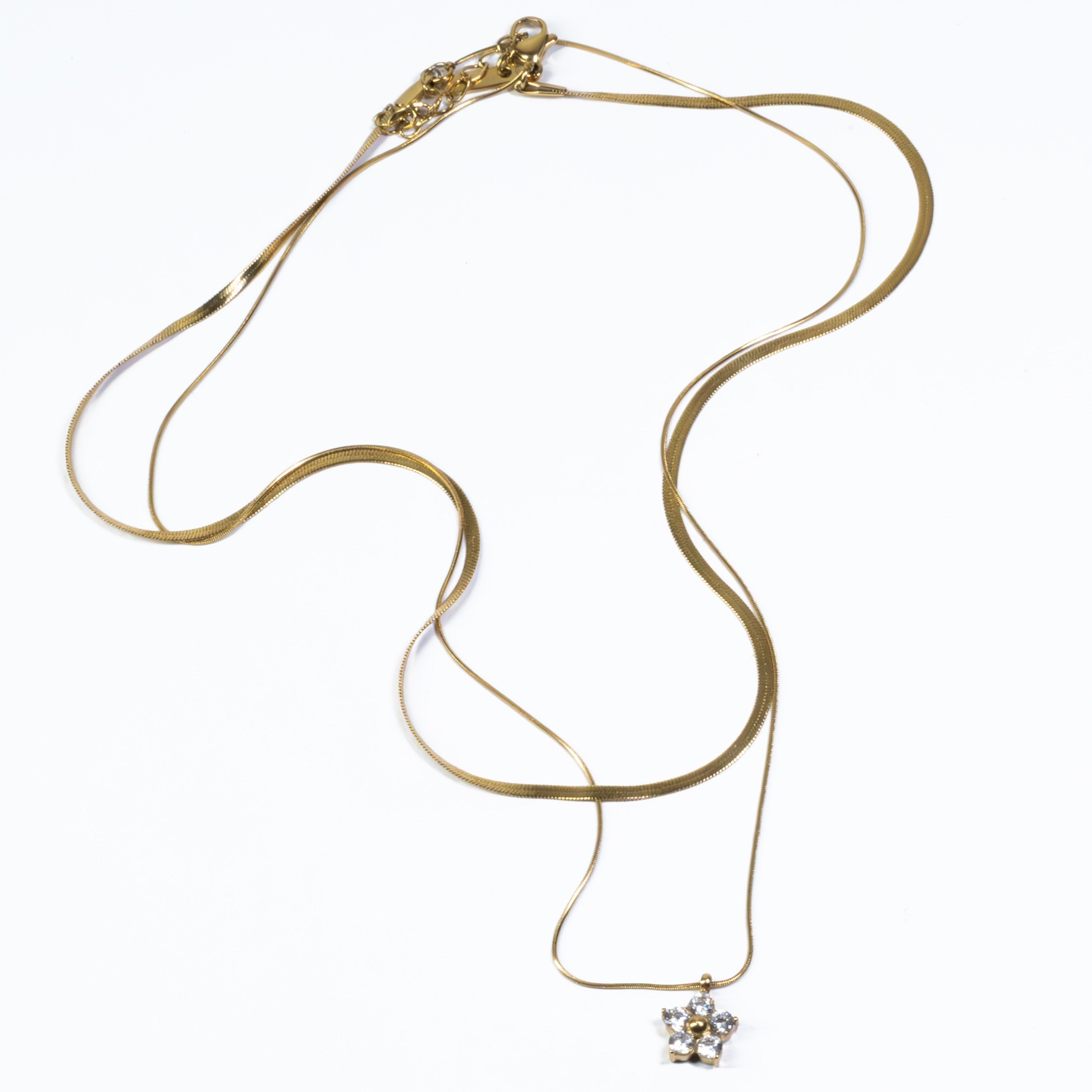 Dainty Gold Flower Necklace